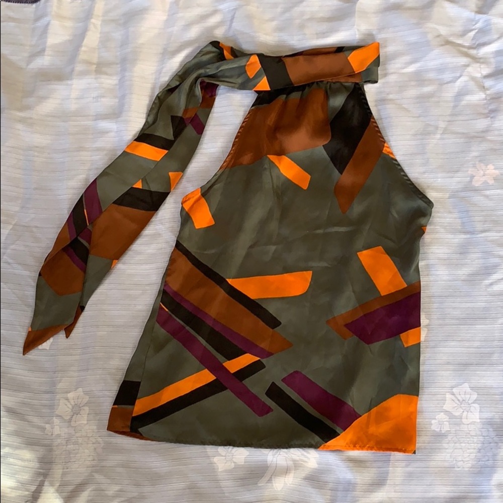 80’s Sleeveless Turtleneck Blouse w/necktie - Picture 2 of 3